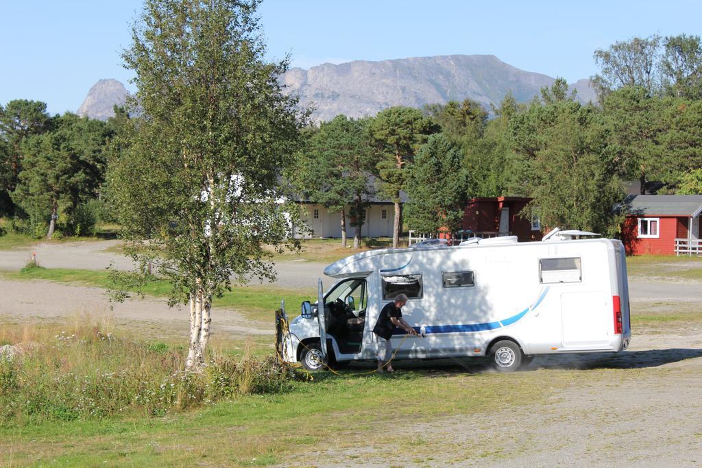 Ulvsvag Gjestgiveri Og Fjordcamping As Kültér fotó